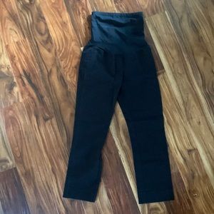 GAP Maternity Black Tailored Crops - size 00